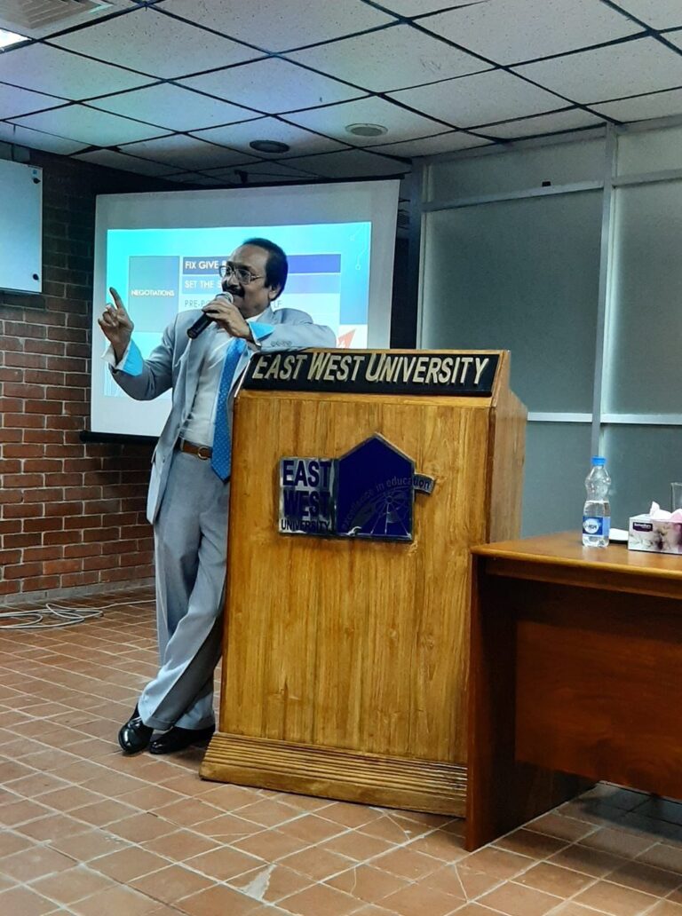 WhatsApp Image 2025-12-07 at 22.47